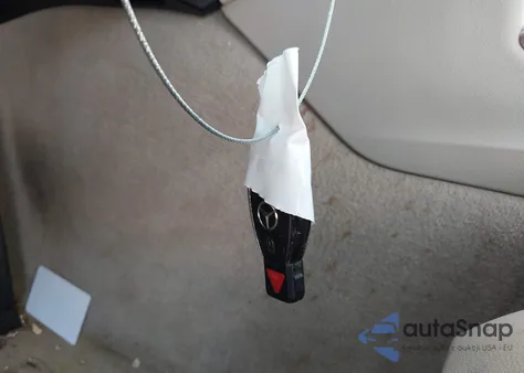 2011 Mercedes-Benz E 350 из США, поврежденный, VIN WDDHF5GB5BA416067